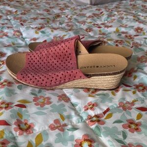 Lucky Brand Pink Espadrille Sandals